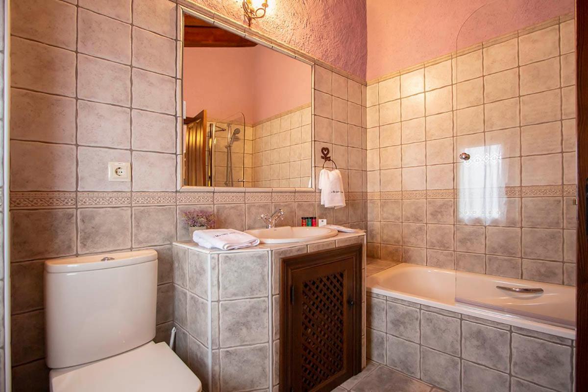 Mis Cuatro Estaciones, Casa Boutique Guest House Sotos de Sepulveda Bagian luar foto